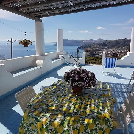 Amore Holiday home *